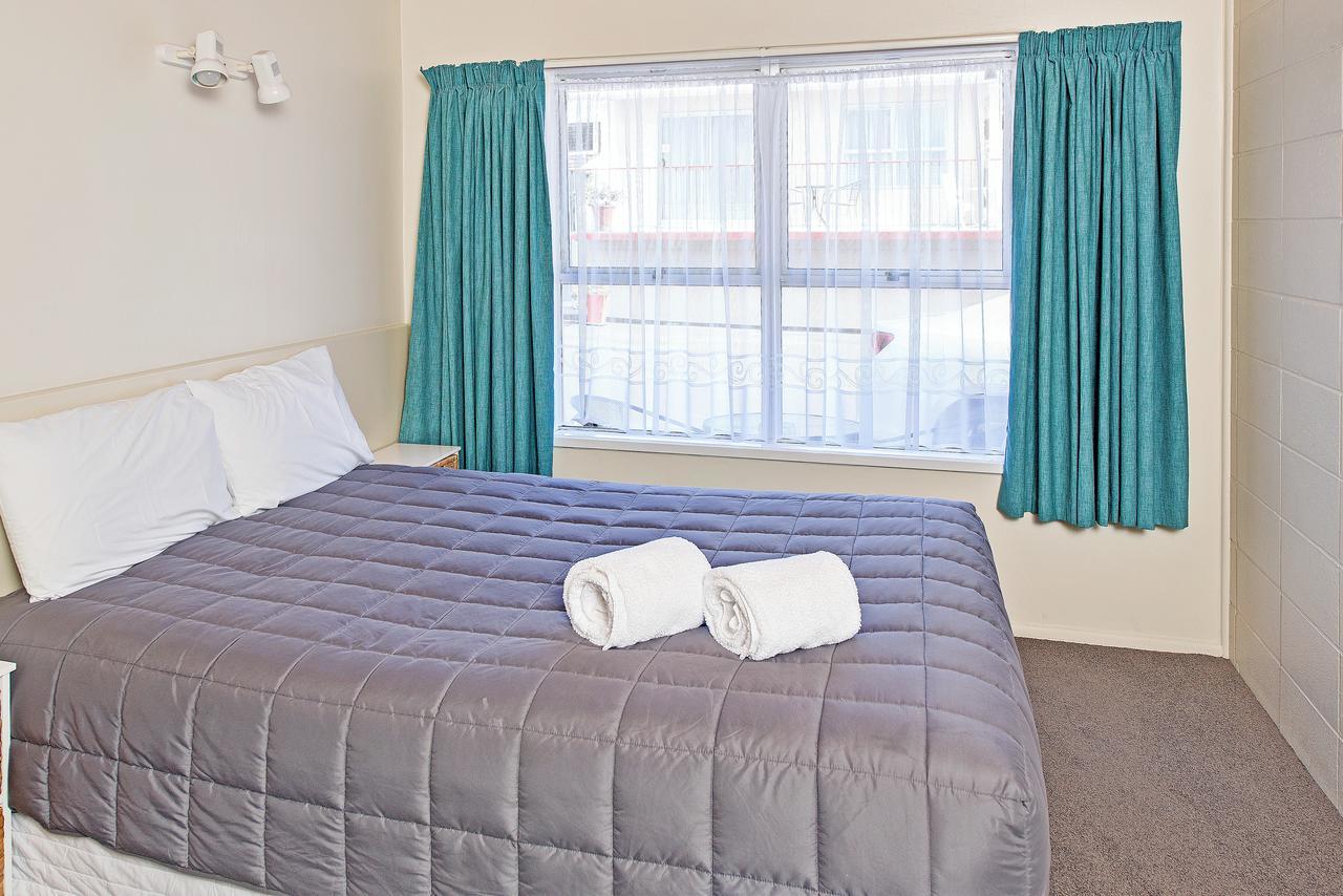 Tourist Court Motel Whakatane Exterior photo